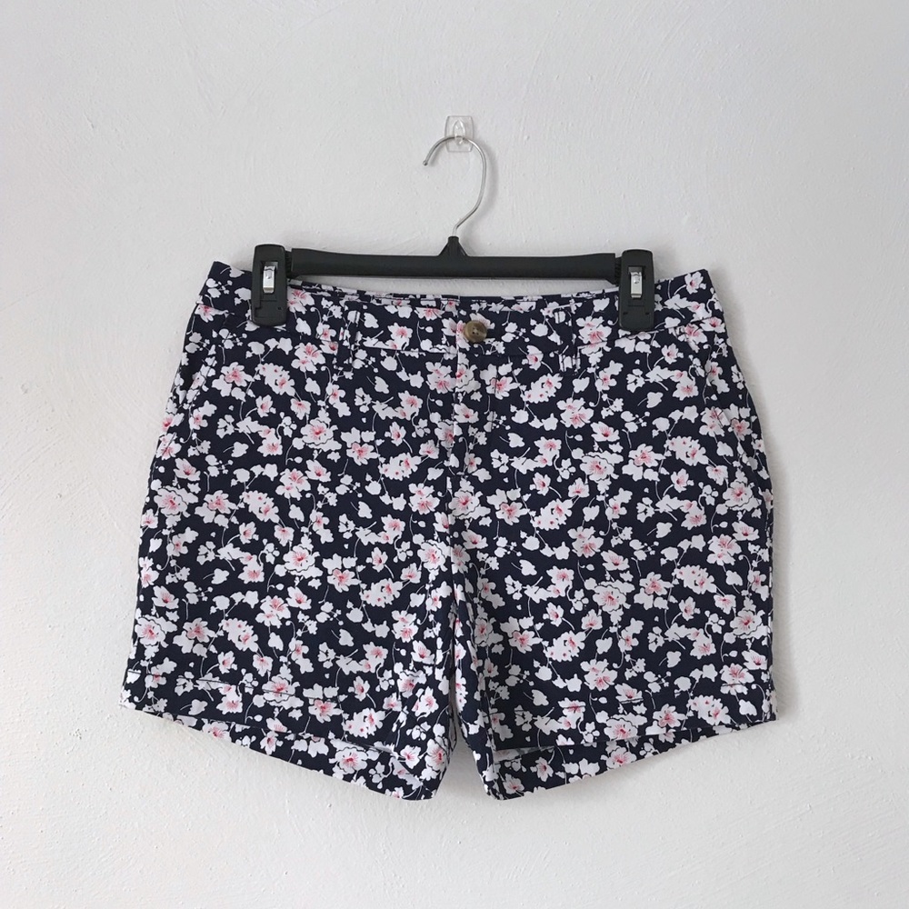 Floral Print Shorts NWOT
